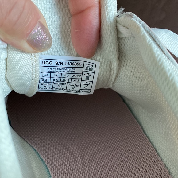 UGG Sneakers ReTrainer - Picture 7 of 7